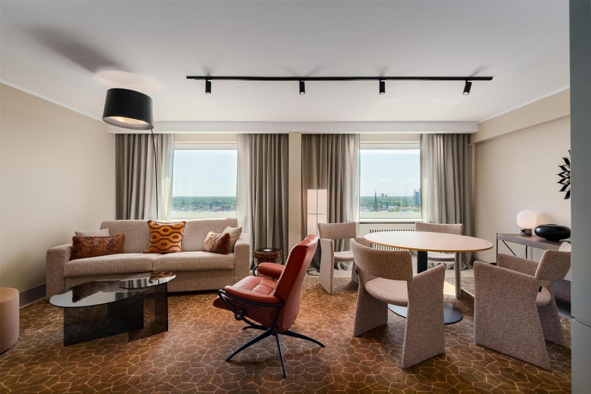 Radisson Blu Latvija Conference & Hotel, Hotel 4*